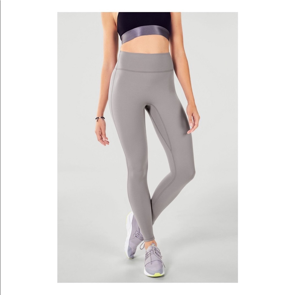 Trinity High-Waisted Pocket Legging - Picture 3 of 3